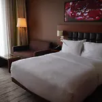 Doubletree By Hilton 5* 트라존