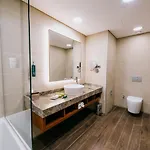 호텔 Doubletree By Hilton 5*