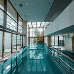 호텔 Doubletree By Hilton 트라존