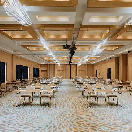 Doubletree By Hilton Szálloda 5*