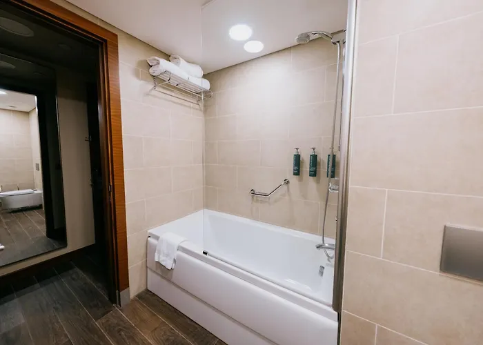 Doubletree By Hilton Ξενοδοχείο 5*