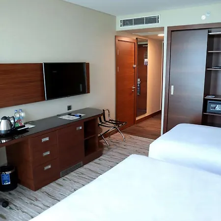 Doubletree By Hilton Отель Трабзон