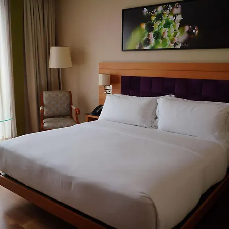 Hotel Doubletree By Hilton