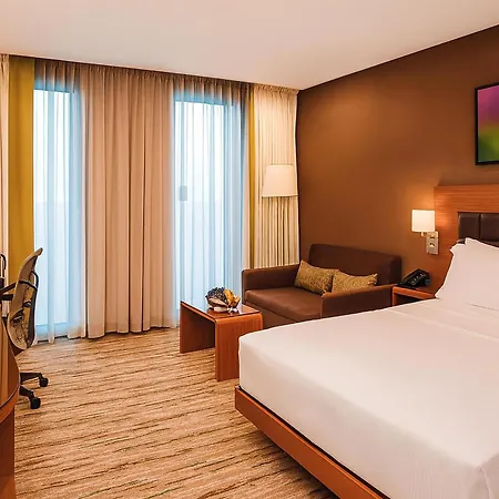 Doubletree By Hilton 5*