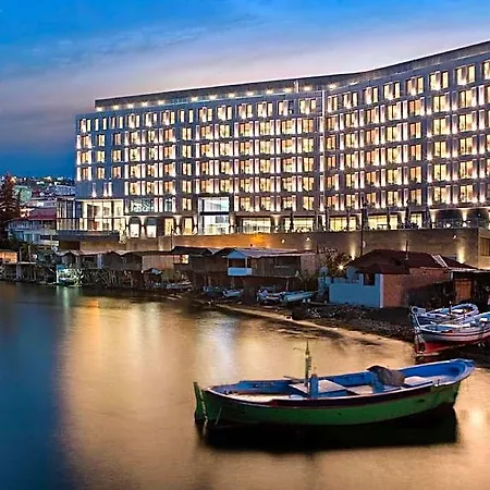 Doubletree By Hilton Trabzon