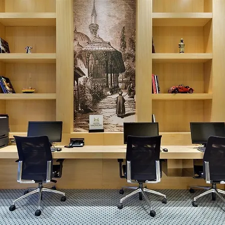 Doubletree By Hilton 5*